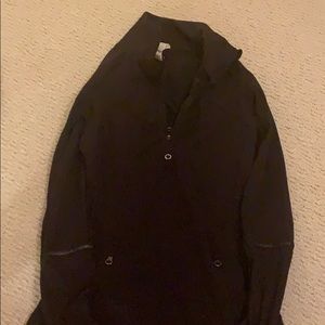 black lululemon quarter zip